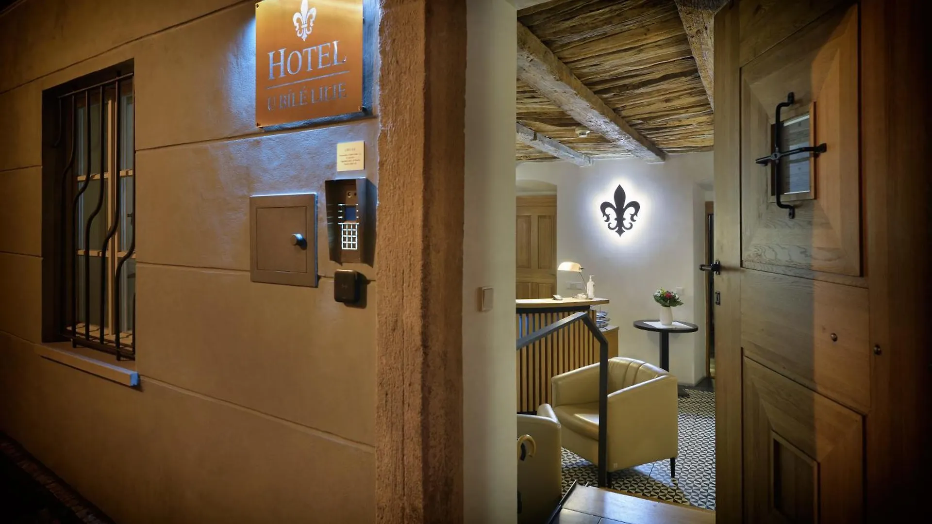 Hotel At The White Lily Prague