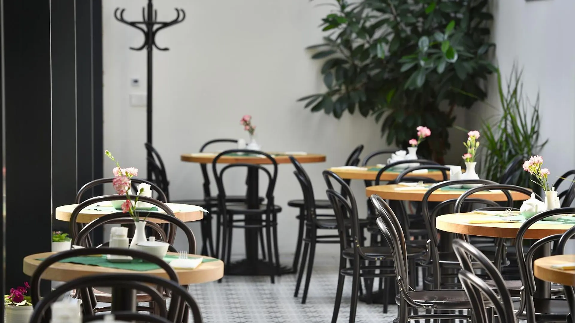 Hotel At The White Lily Prague